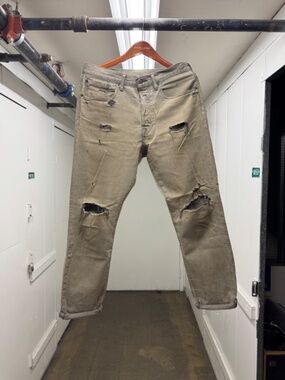 Levi's 501ct Gray Wash Distressed Tapered Jeans 31 x 32